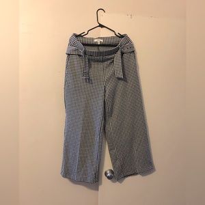 Houndstooth slacks